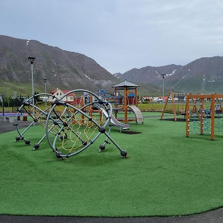 Olafsfjordur Brimnes Bungalows מראה חיצוני תמונה