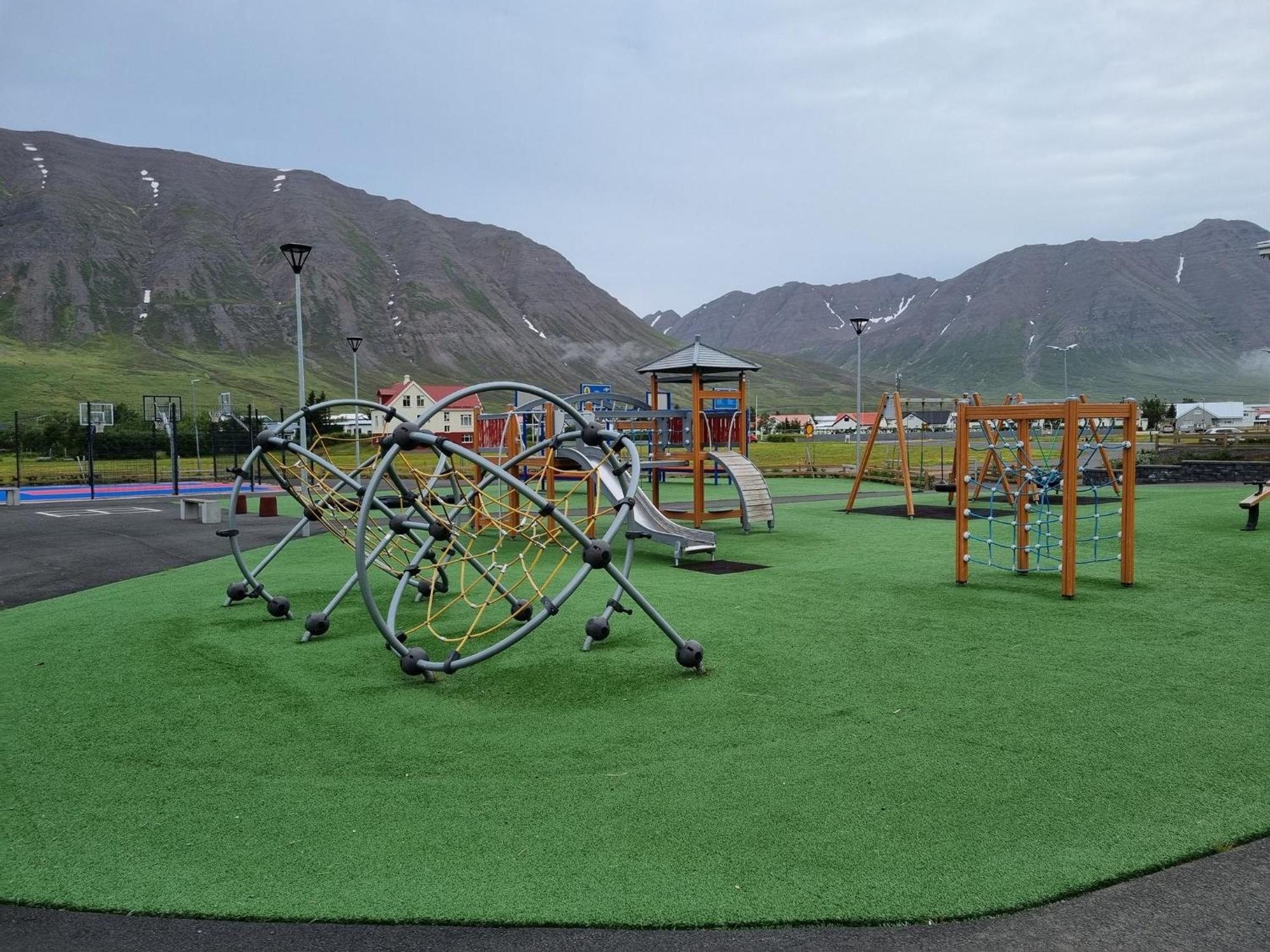Olafsfjordur Brimnes Bungalows מראה חיצוני תמונה